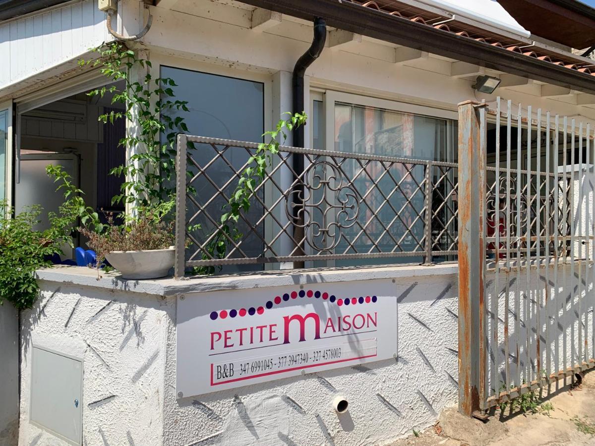 B&B Petite Maison Posada  Dış mekan fotoğraf